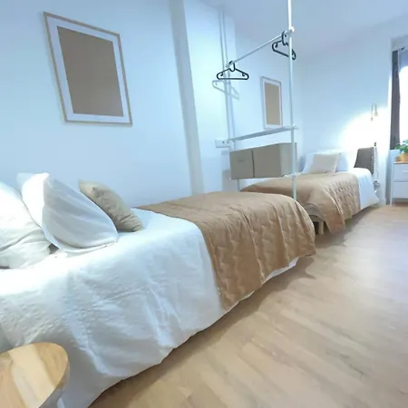 Casa Urriés Histórico Y Parking * Saragoça