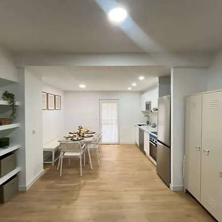 Casa Urries Historico Y Parking Daire *