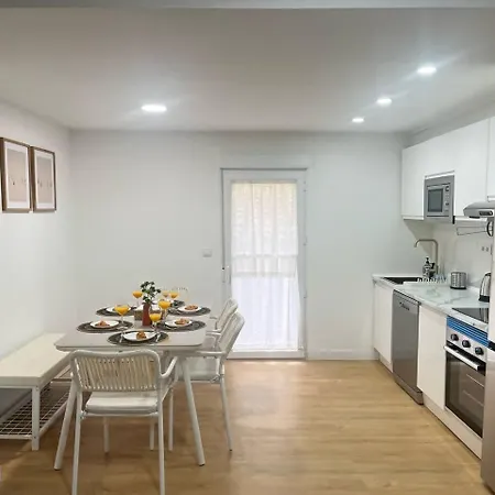 Casa Urries Historico Y Parking Daire