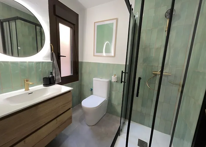 Casa Urries Historico Y Parking * Сарагоса