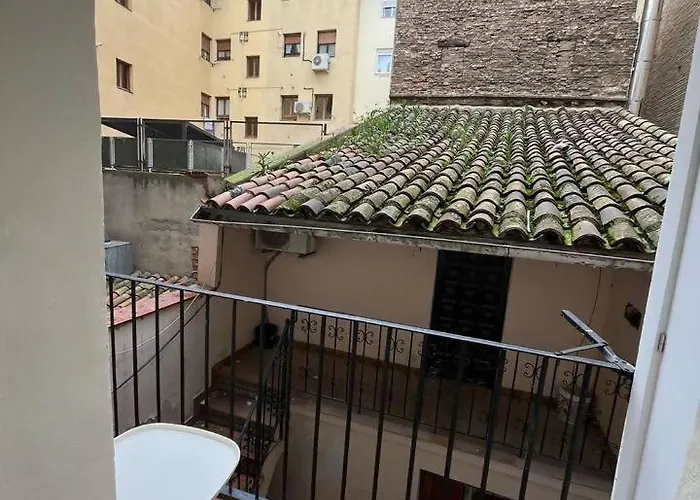 Апартаменты Casa Urries Historico Y Parking Сарагоса