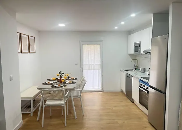 Casa Urries Historico Y Parking Апартаменты Сарагоса